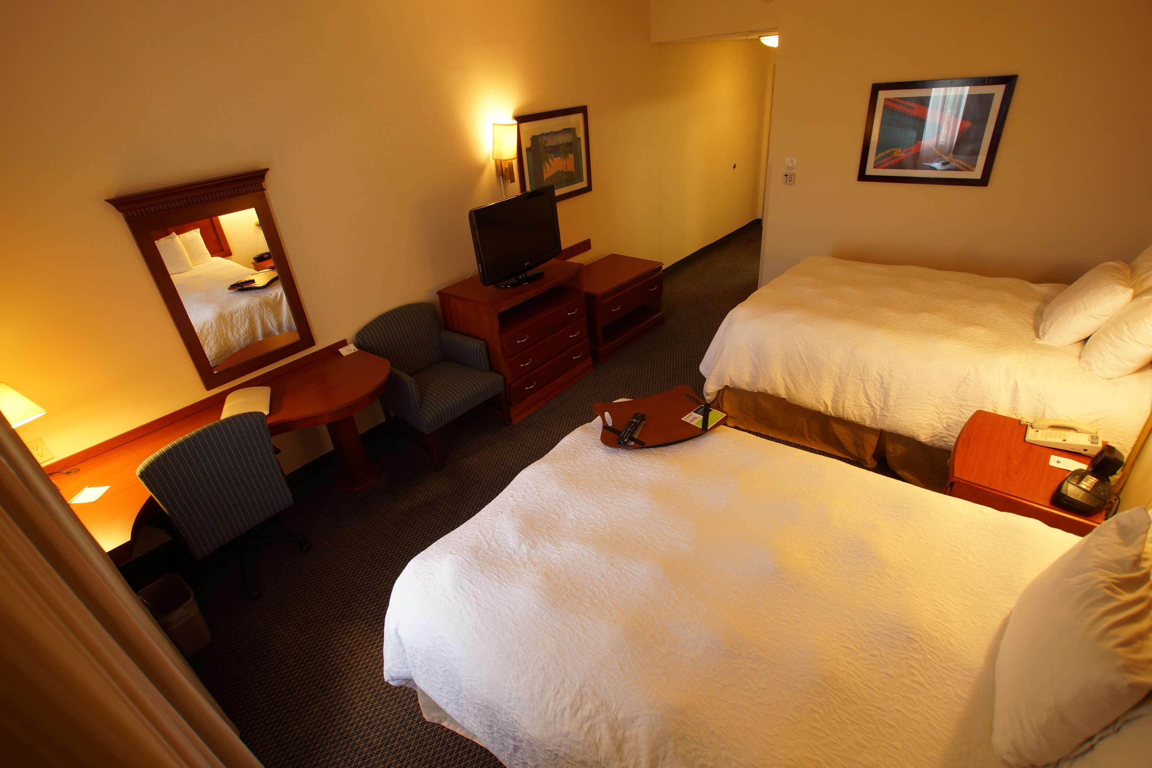 Hampton Inn Tampico Airport Ngoại thất bức ảnh