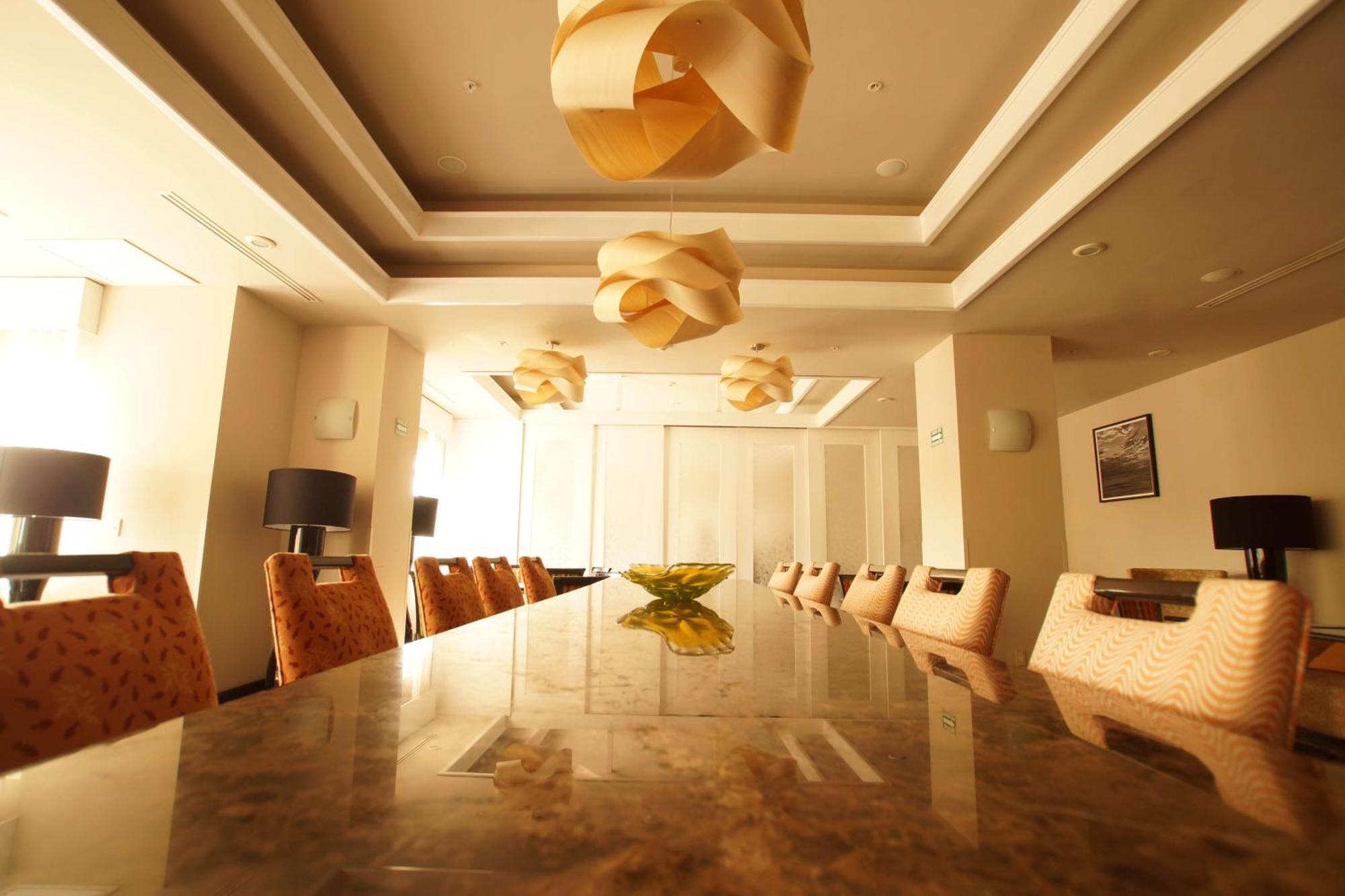 Hampton Inn Tampico Airport Ngoại thất bức ảnh